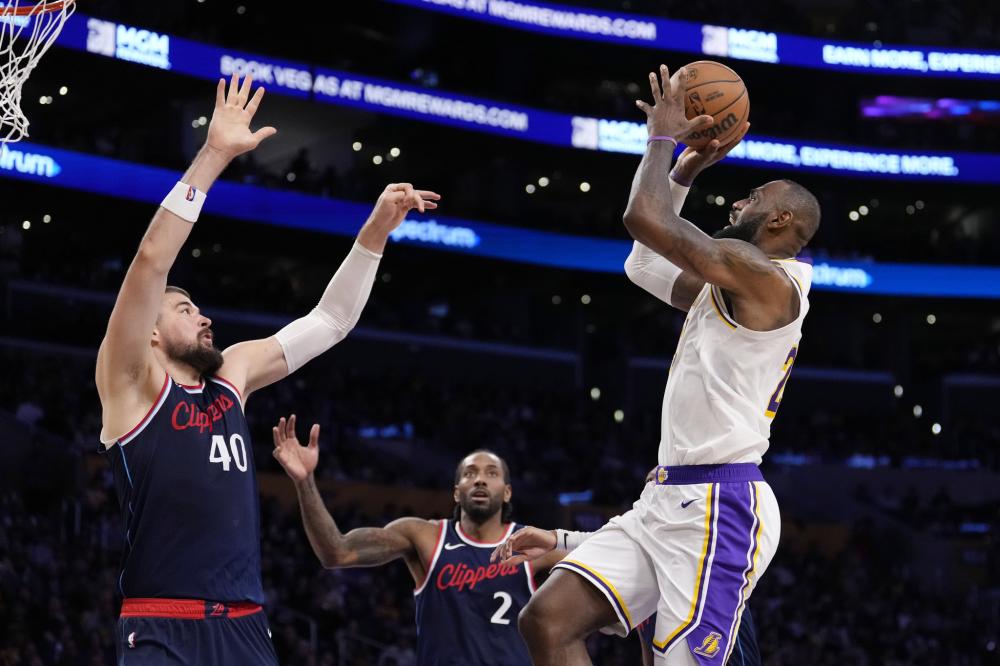 客场以胜利 客场以胜利