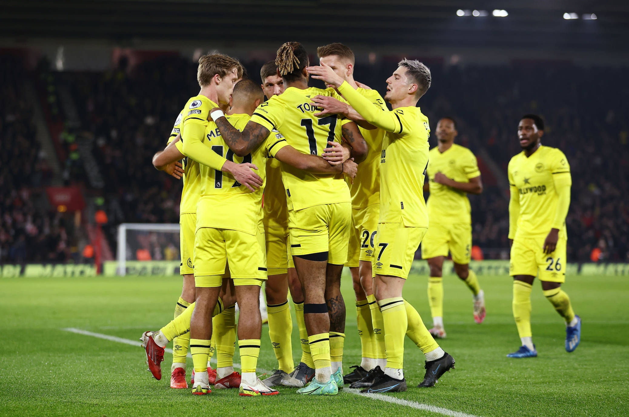 更因他具有 更因他具有